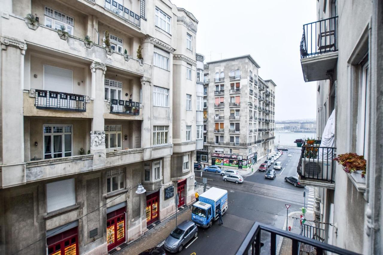 Riverside Apartment In Downtown Budapest Luaran gambar